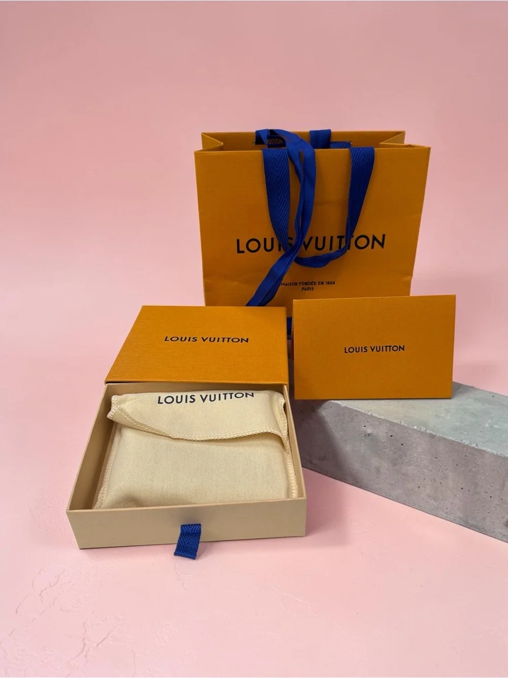 Louis Vuitton Black Epi Leather Bifold Money Clip Wallet
